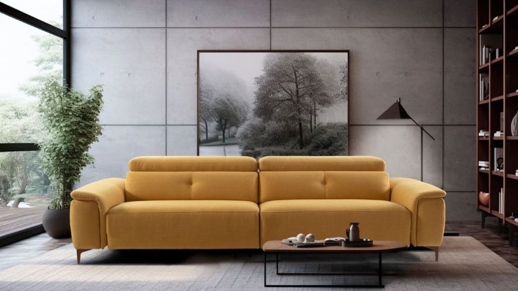 Sofás de diseño OrigenConfort en salón moderno con decoración profesional.