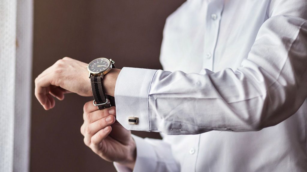 relojes de hombre automáticos y de cuarzo