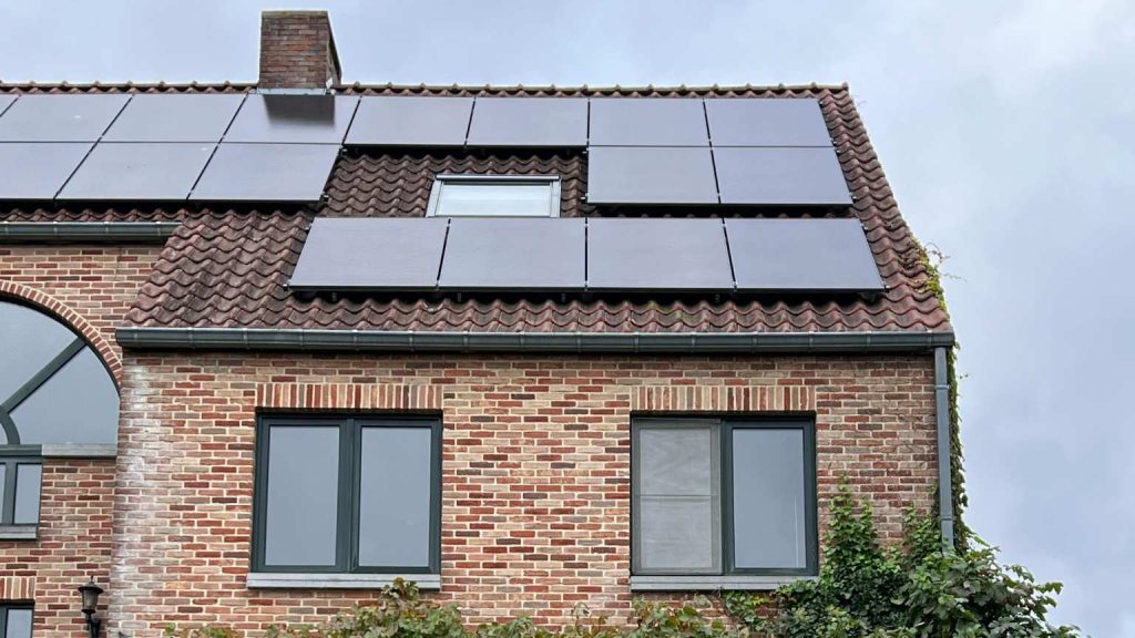 energía solar en viviendas para reducir la factura energética