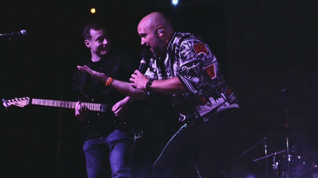 tocadiscos coverband