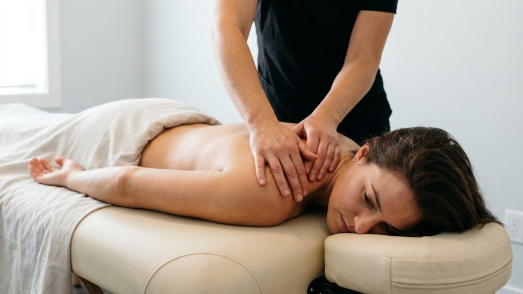 ¿Es el masaje descontracturante la solución para tu dolor muscular?