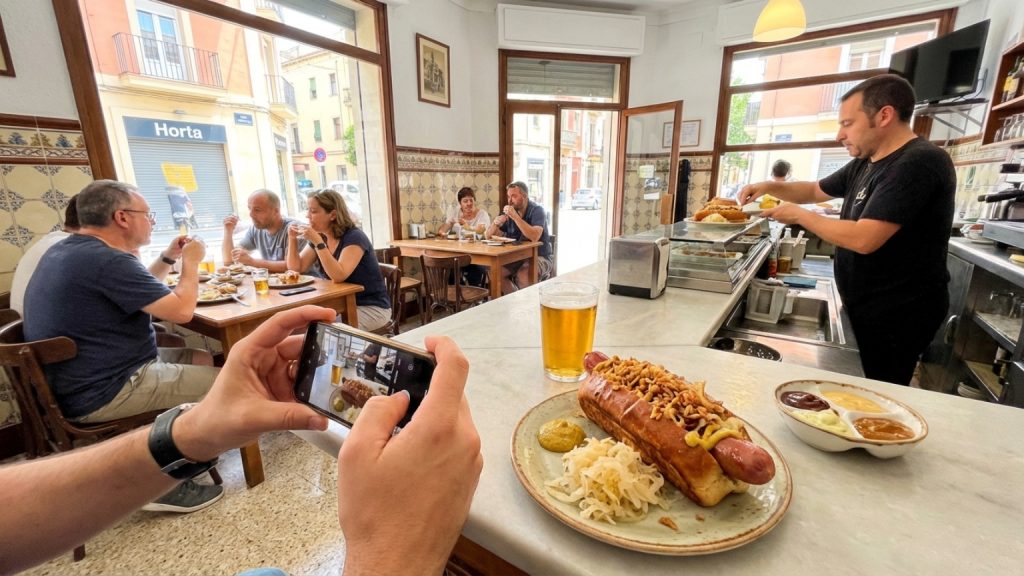 ¿Cómo encontrar el frankfurt perfecto en Horta que satisfaga tu antojo?