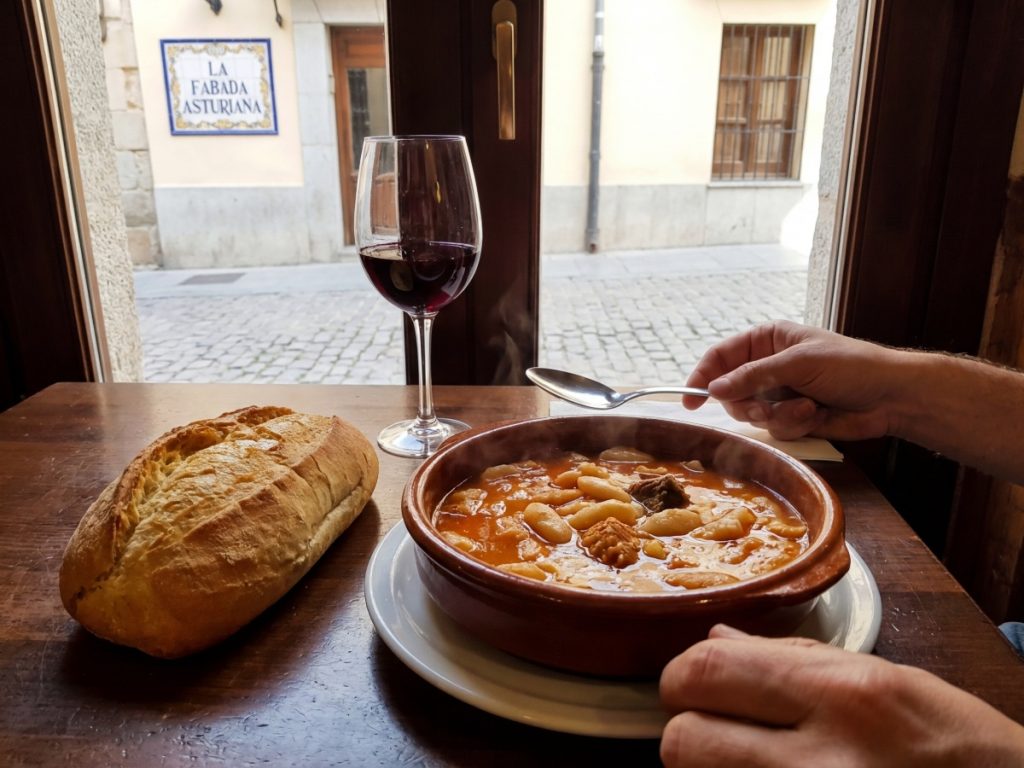Disfruta la auténtica fabada en Talavera