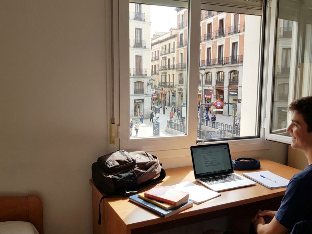 Encuentra tu habitación ideal para estudiantes en Madrid