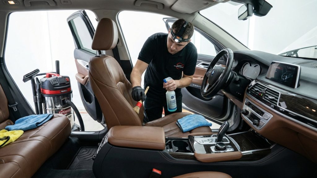 ¿Qué es el detailing interior y por qué es importante para tu coche?