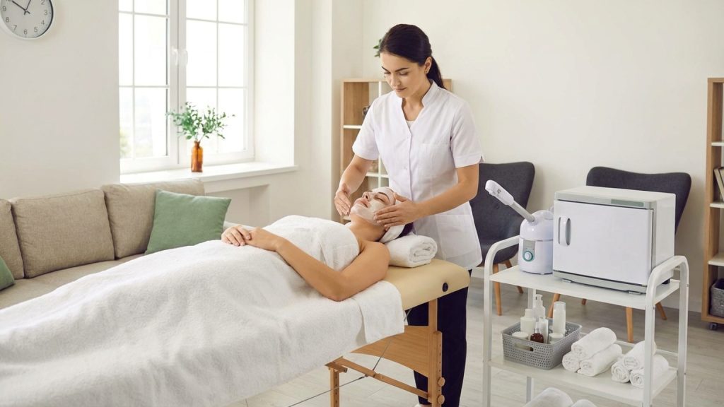 ¿Qué es un spa facial a domicilio y cómo funciona este servicio?