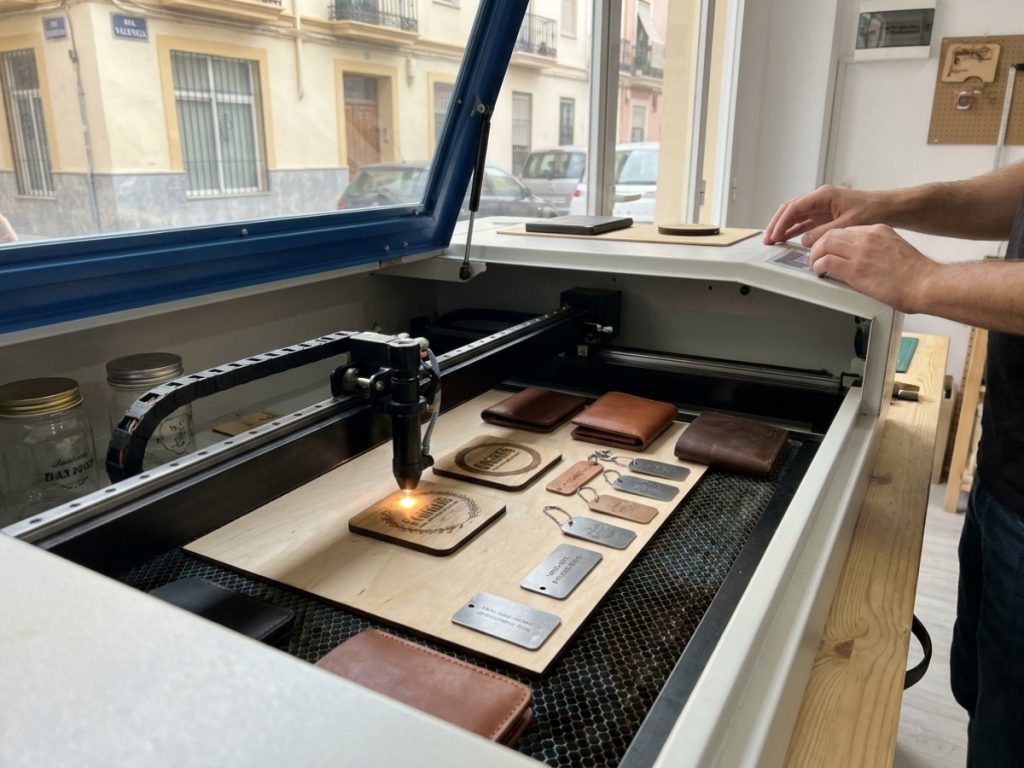 Grabado láser en Valencia: Personaliza tus objetos