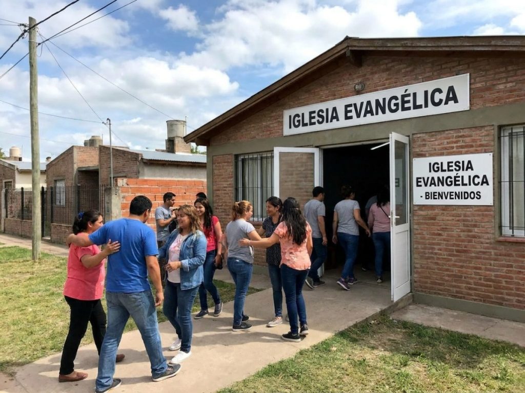 Tu Iglesia Evangélica: Un Lugar de Fe y Comunidad