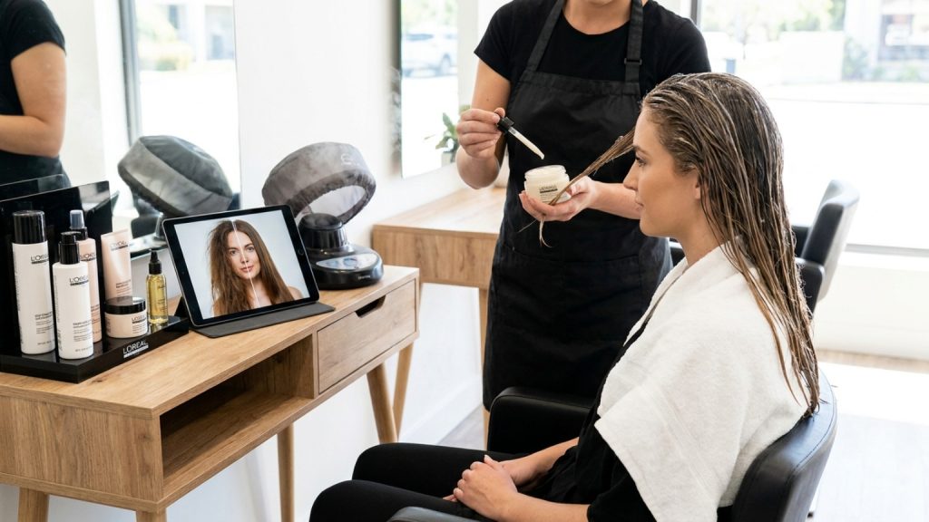¿Qué son los tratamientos capilares hidratantes y cómo transforman el cabello?