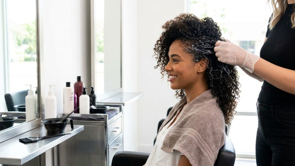 ¿Qué es un tratamiento para el pelo rizado y por qué es importante?