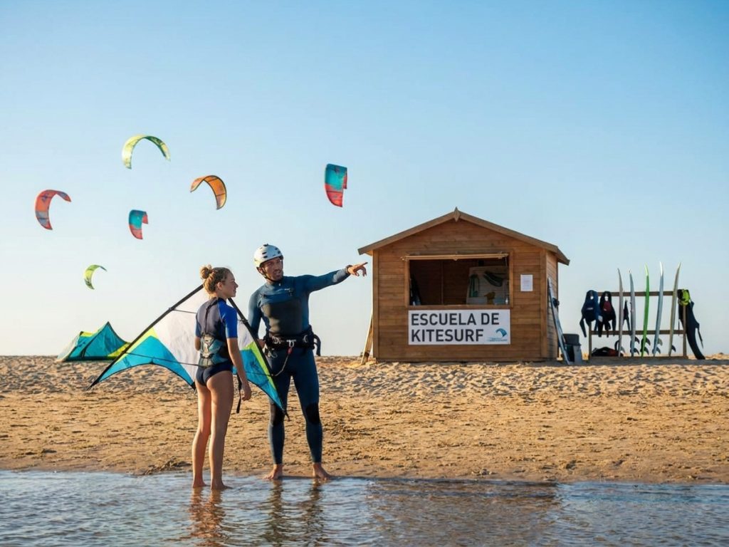 Discover Our Expert Kitesurfing Services