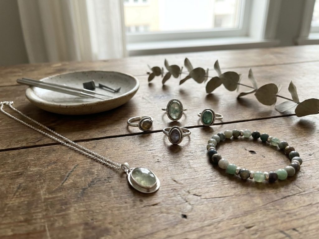 Descubre nuestra joyería y complementos artesanales