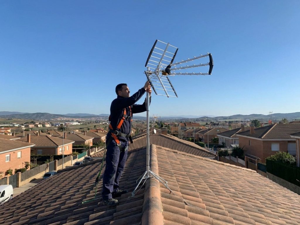 Instalación de antenas TDT profesional